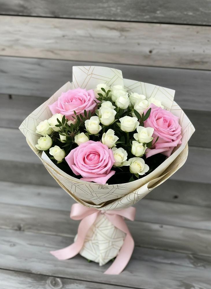 Букет цветов из: Розы в Цимлянске