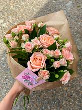 Букет цветов из:  Розы #REPLACE_PRED# Цимлянске
