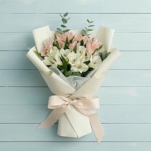 Букет цветов из:  Альстромерии в Цимлянске