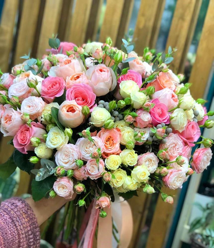 Букет цветов из: Розы в Цимлянске