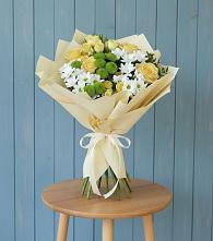 Букет цветов из:  Хризантемы и Розы в Цимлянске