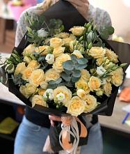 Букет цветов из:  Розы и Лизиантусы #REPLACE_PRED# Цимлянске