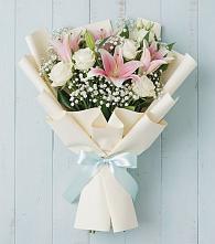 Букет цветов из:  Лилии в Цимлянске