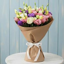 Букет цветов из:  Лизиантусы в Цимлянске
