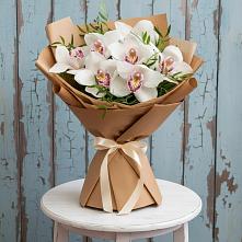 Букет цветов из:  Орхидеи и Розы в Цимлянске